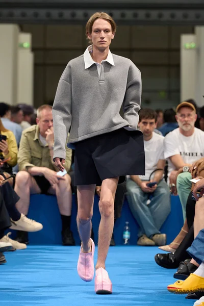 Look 41